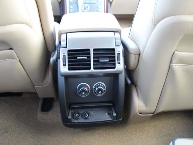 2011 Land Rover Range Rover - Image 20