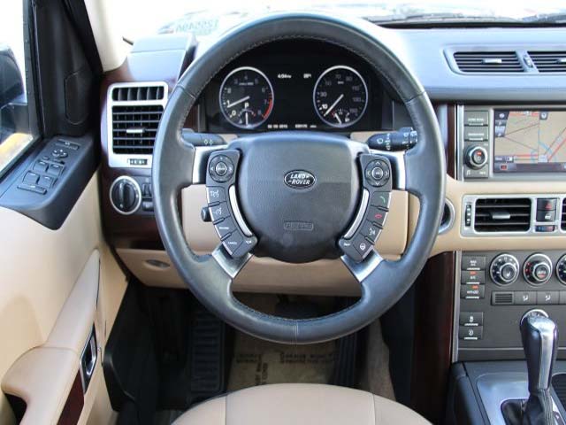 2011 Land Rover Range Rover - Image 22