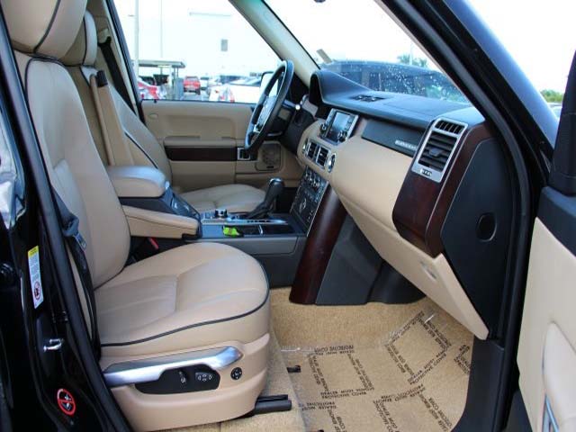 2011 Land Rover Range Rover - Image 27