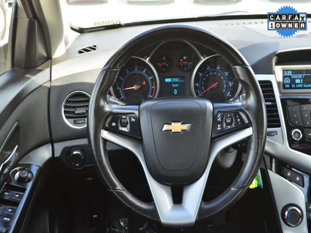 2014 Chevrolet Cruze - Image 17