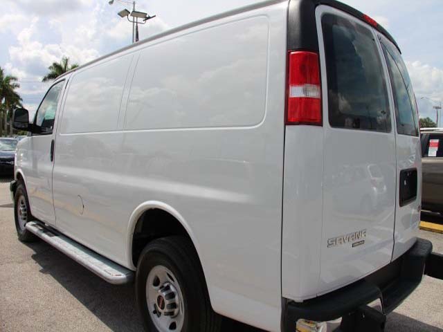 2014 GMC Savana G2500 - Image 4