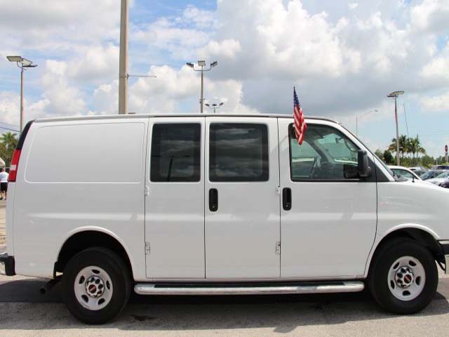 2014 GMC Savana G2500 - Image 7