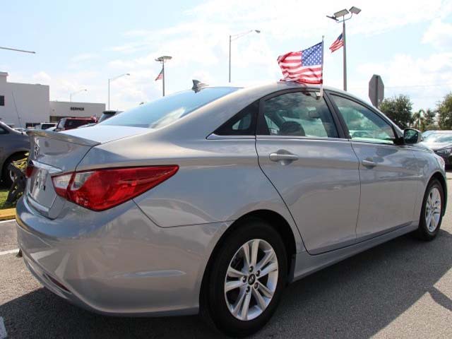 2013 Hyundai Sonata 4D Sedan - 131144 - Image #7