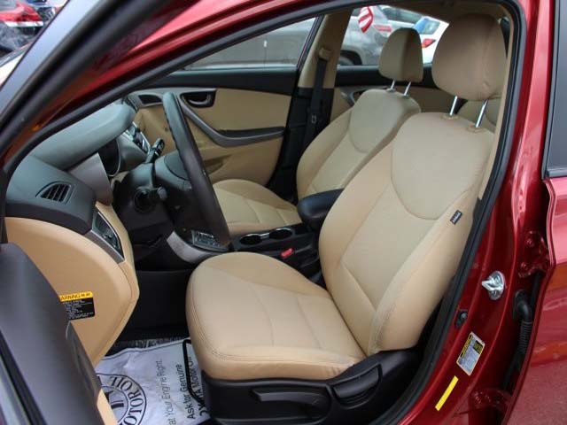 2013 Hyundai Elantra - Image 10