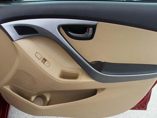 2013 Hyundai Elantra 4D Sedan - 265460 - Image #22