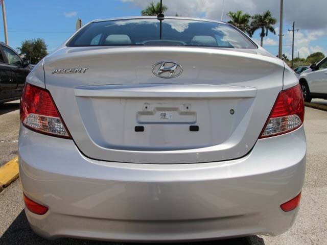 2014 Hyundai Accent 4D Sedan - 672603 - Image #6