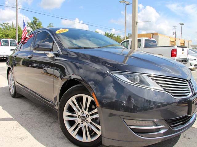 2013 Lincoln MKZ 4D Sedan - 807166 - Image #1