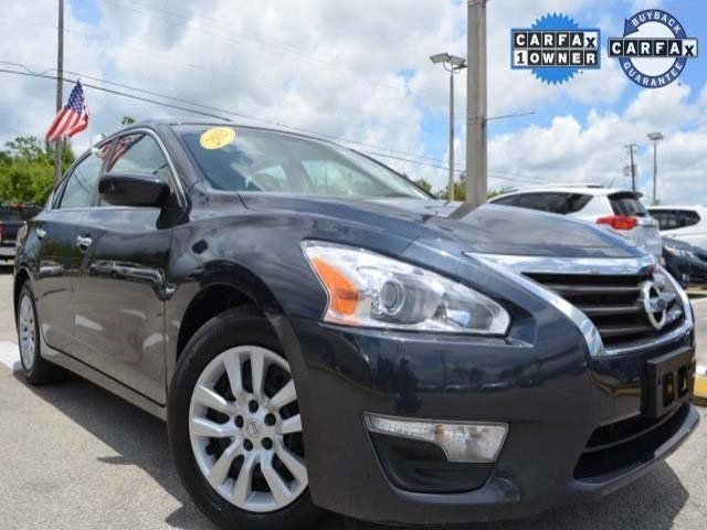 2013 Nissan Altima - Image 0